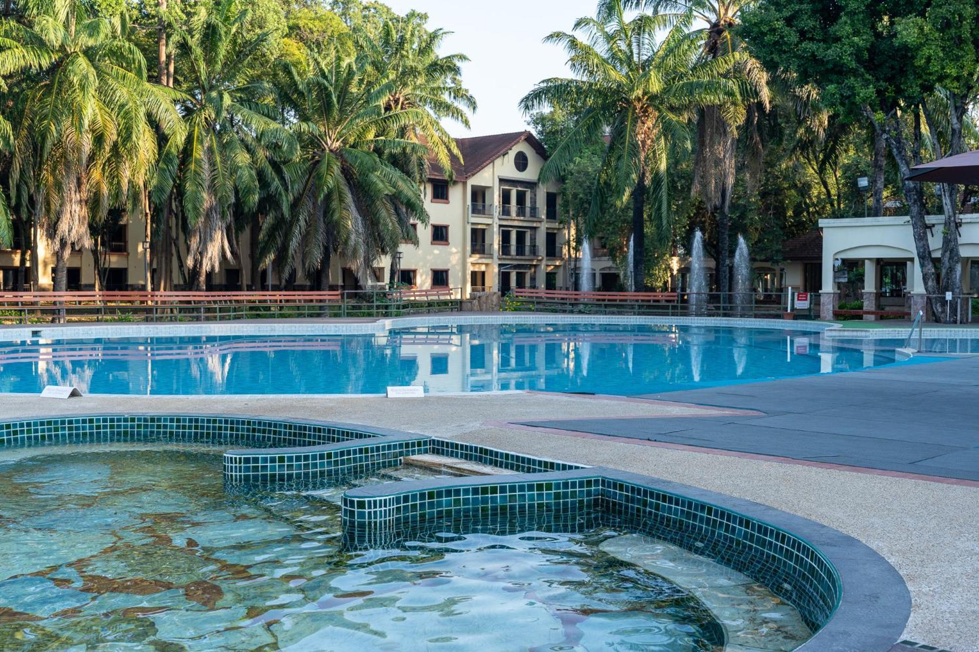 Pung-Waan Resort&Spa Kanchanaburi Exterior foto