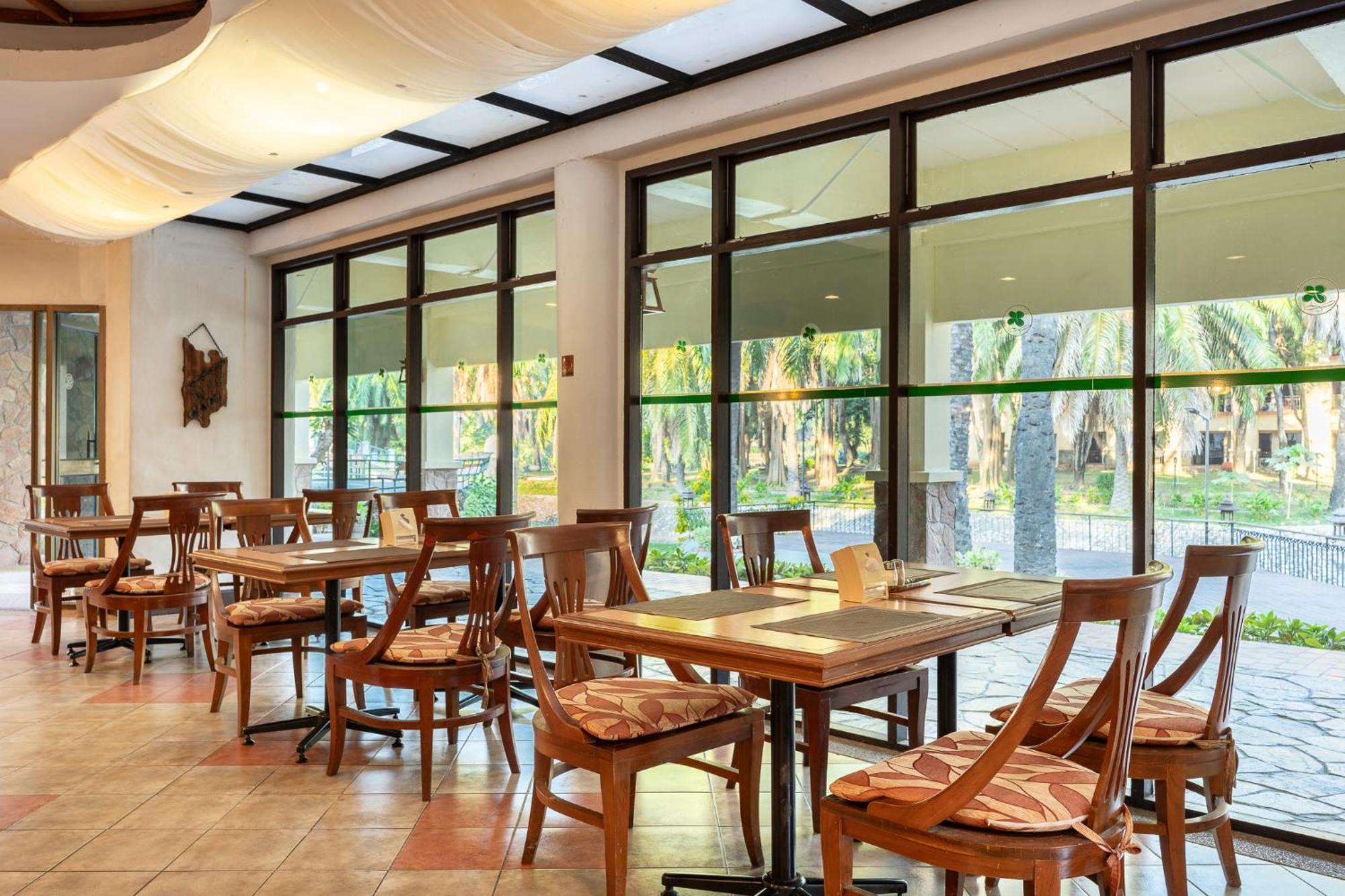 Pung-Waan Resort&Spa Kanchanaburi Exterior foto